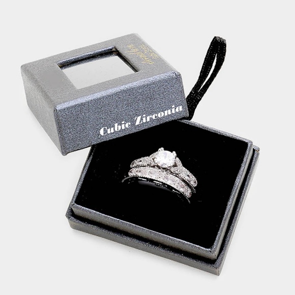 Jewelry - 2PC Cubic Zirconia Ring Set